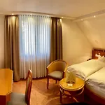 Lindenhof 3*