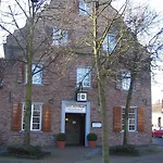 מלון Lindenhof Mönchengladbach