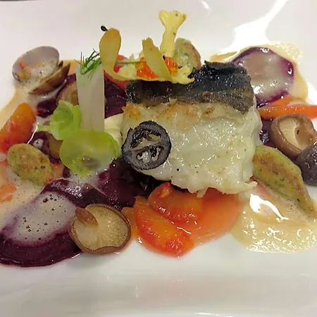 מלון Lindenhof Kasteel 3*